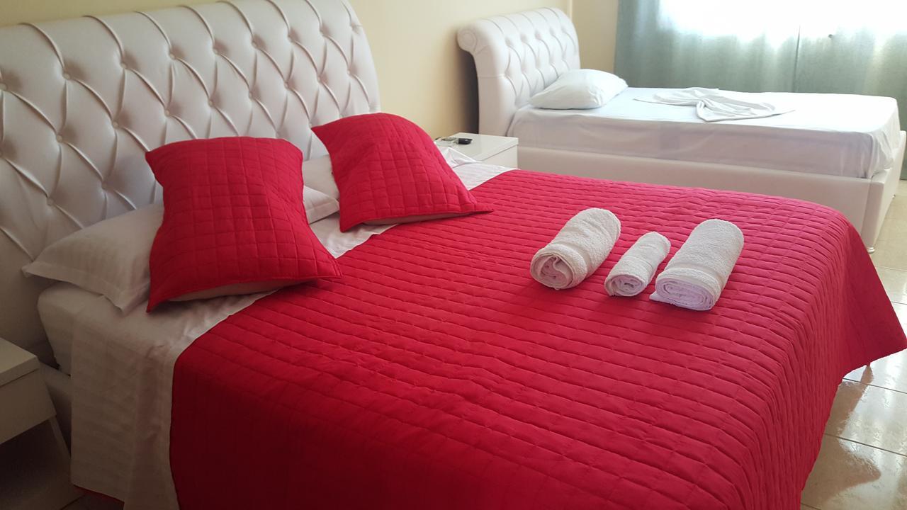 Hotel Arberia Тирана Экстерьер фото