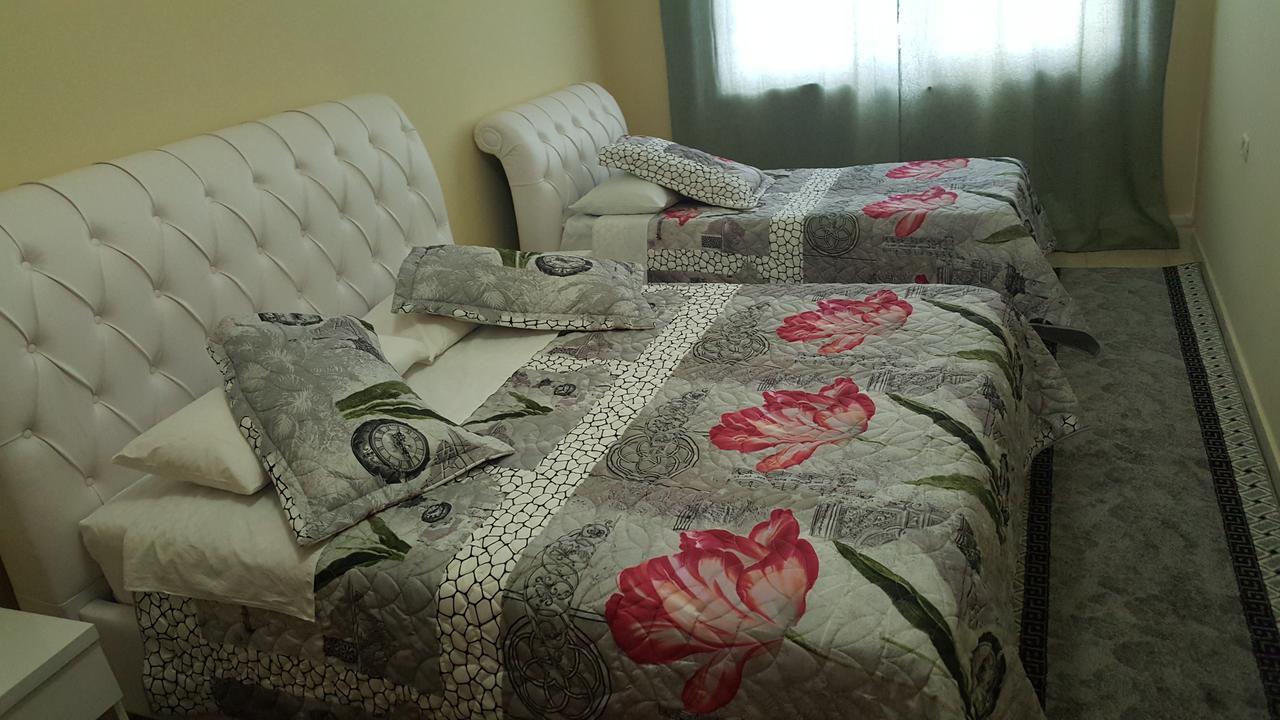 Hotel Arberia Тирана Экстерьер фото